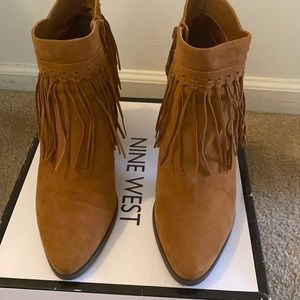 Tan fringe 3/4 boots